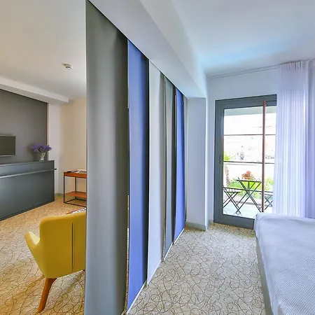 Amare Hotel